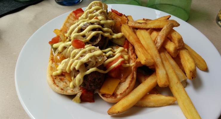 Vegan Sub mit Pommes