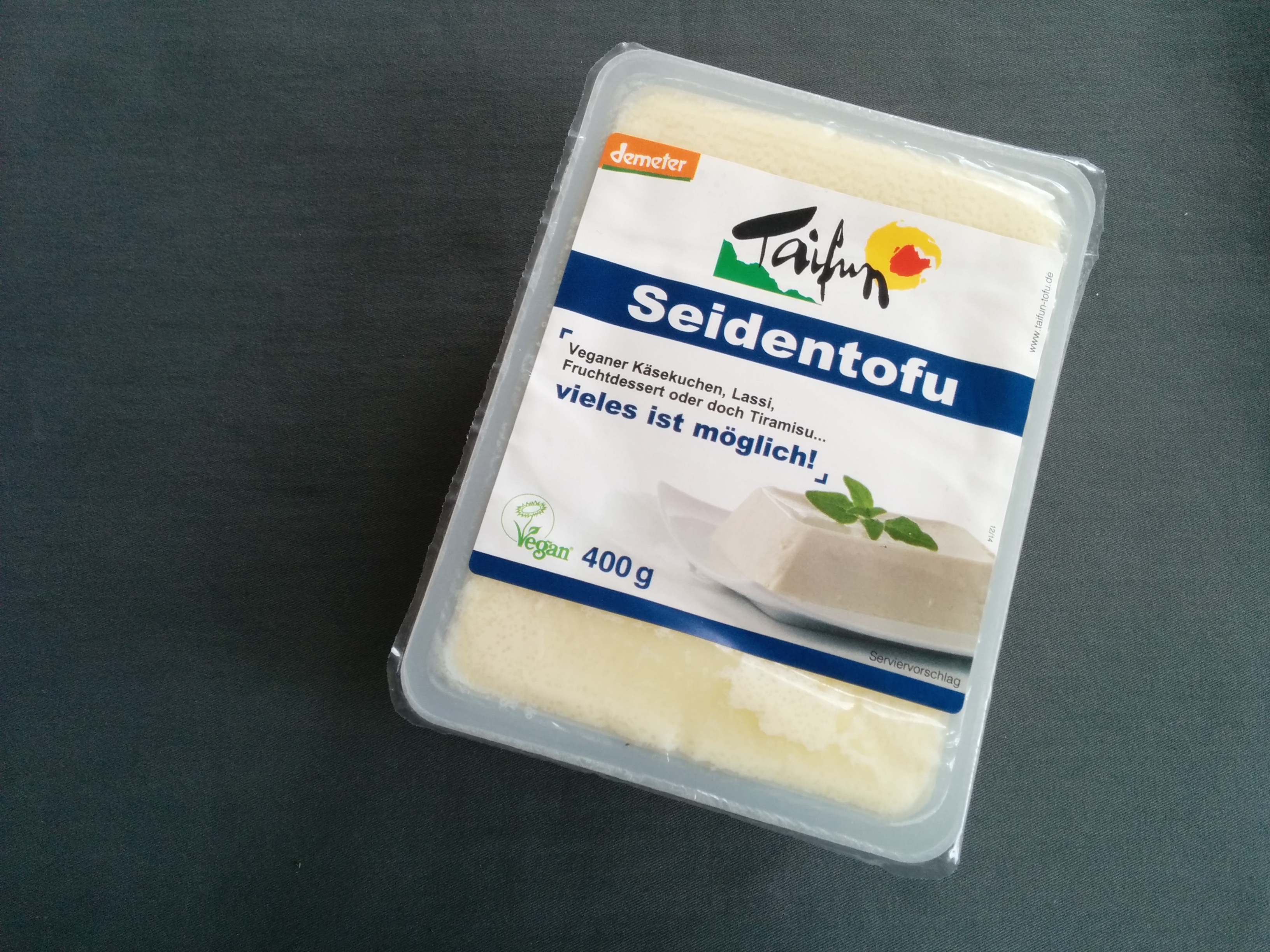 Taifun Seidentofu - Seems Incredible